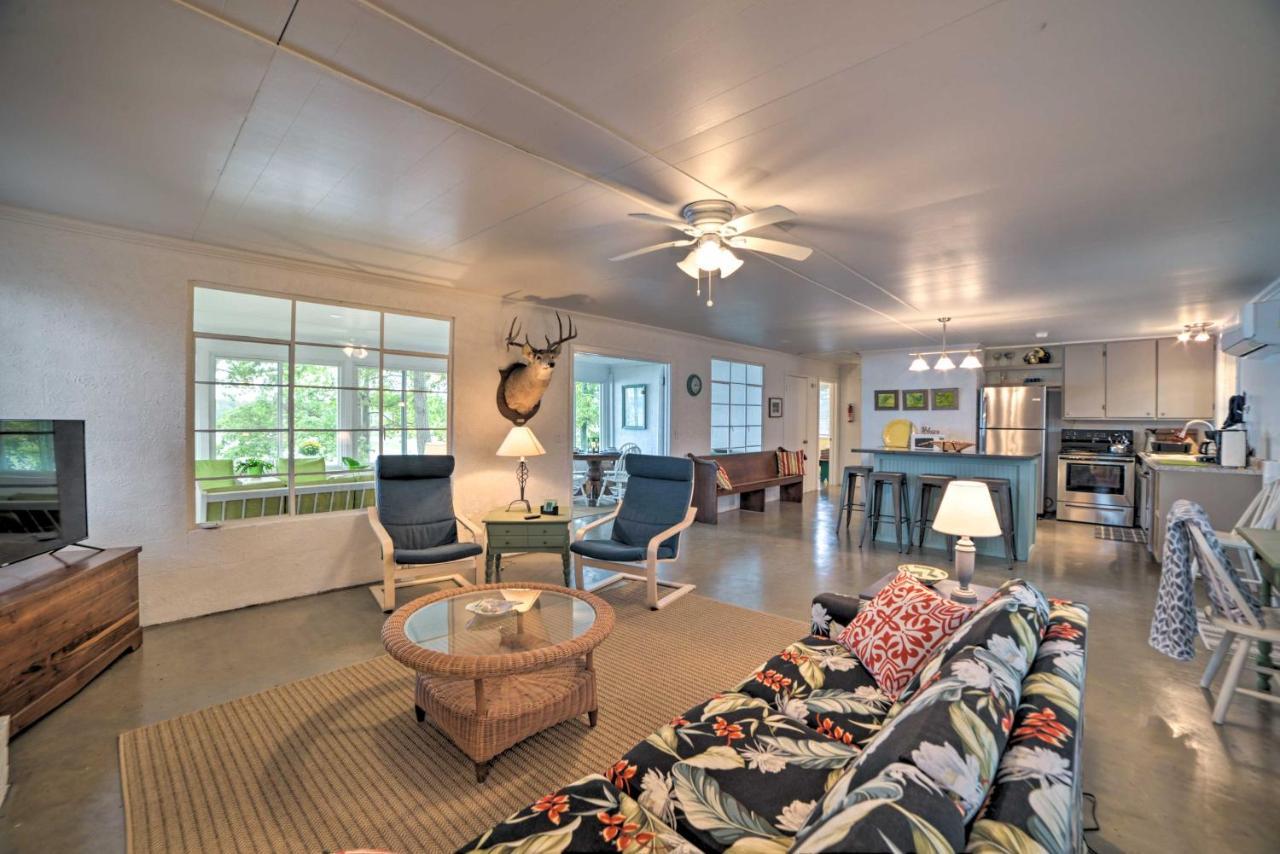 Kentucky Lake Cabin With Private Dock And Fire Pit New Concord Exterior foto