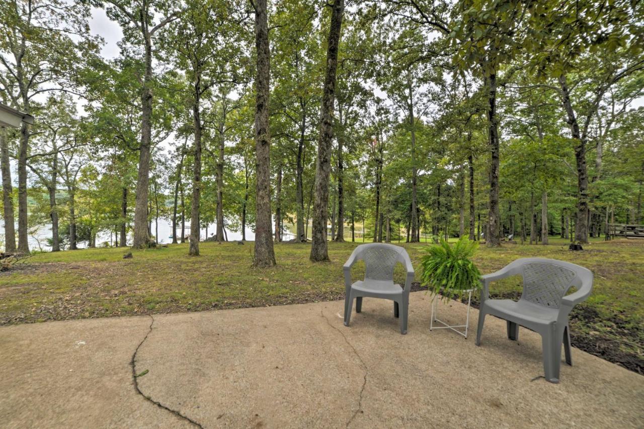 Kentucky Lake Cabin With Private Dock And Fire Pit New Concord Exterior foto